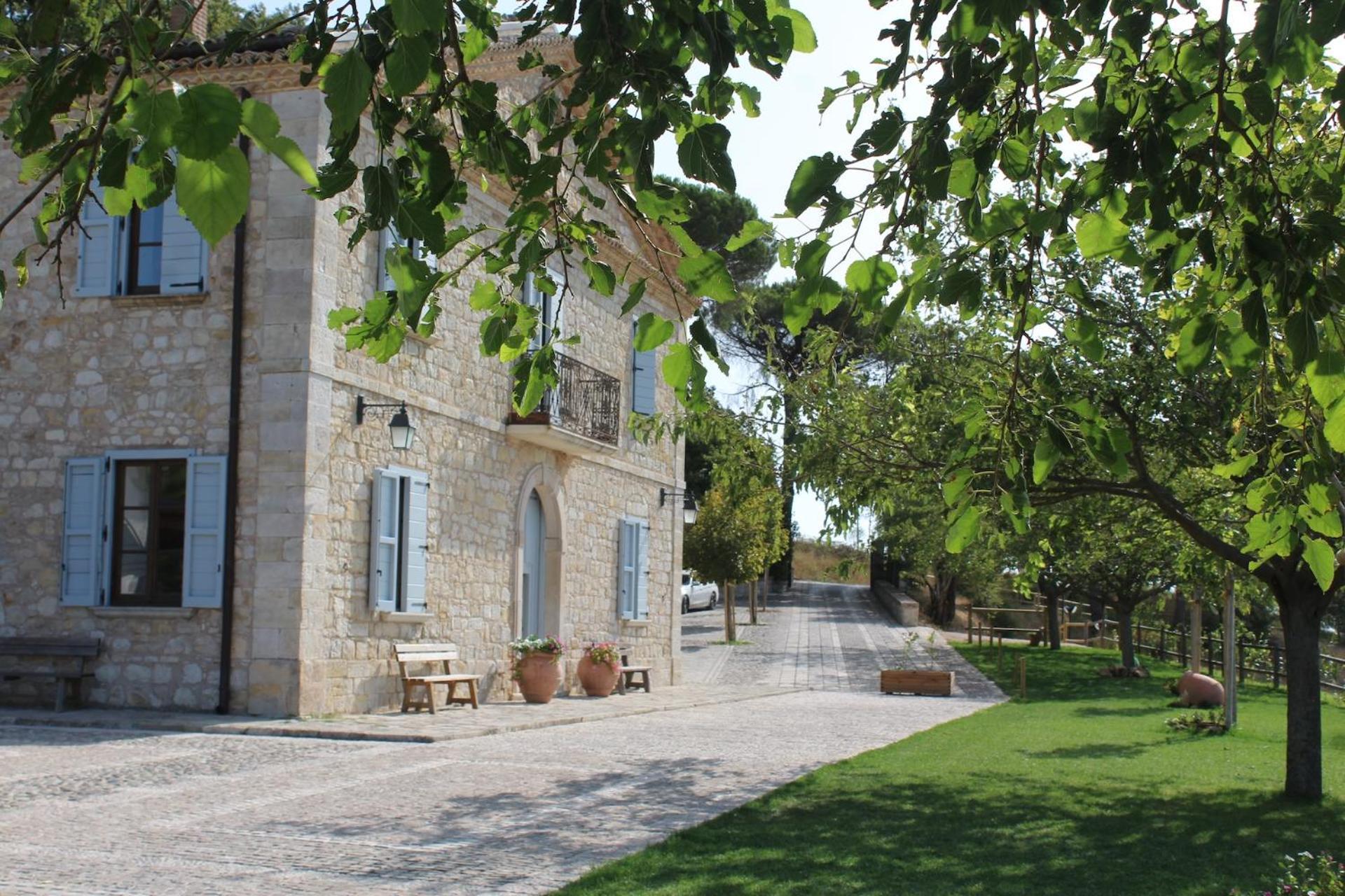 I Casali Di Colle Monte San Giuliano di Puglia Exterior foto